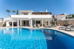 Holiday Villa Torrenueva